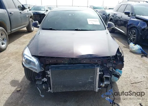 2017 Buick Regal Turbo Gs z USA, uszkodzony, nr VIN 2G4GU5GX4H9128273